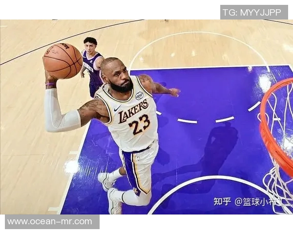 湖人复赛迎战国王全力争胜展现球队实力与斗志