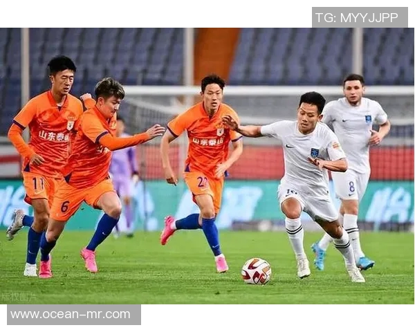 上海与山东热身赛精彩回顾球员表现与战术分析全景解读